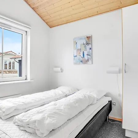 Holiday home Marina Fiskenaes *